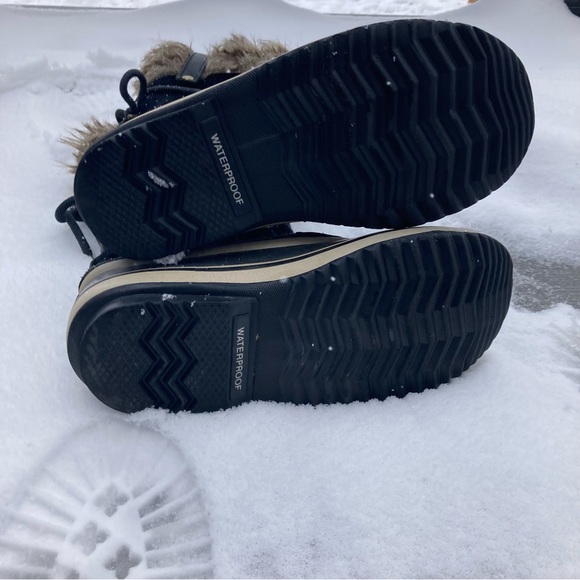 Sorel Joan of Arctic Winter Boot - Picture 6 of 8
